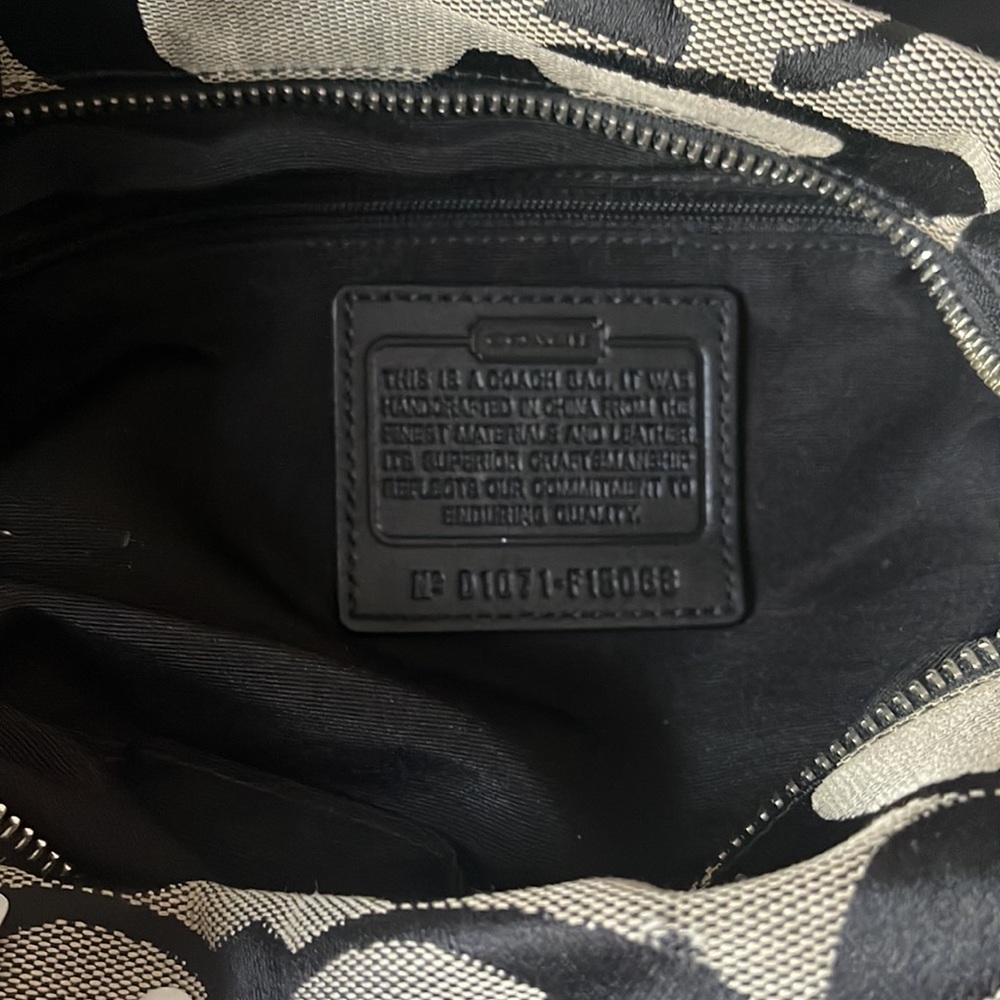 Coach Purse - Picture 4 of 4